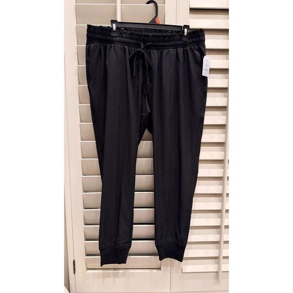 Time and Tru Pants - Time and Tru Maternity Elevated Joggers Black Size M NWT Relaxed Fit